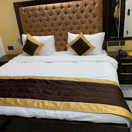 N.K. Residency Hotel New Delhi Luaran gambar